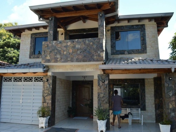 casa en venta en altos 26 23 00