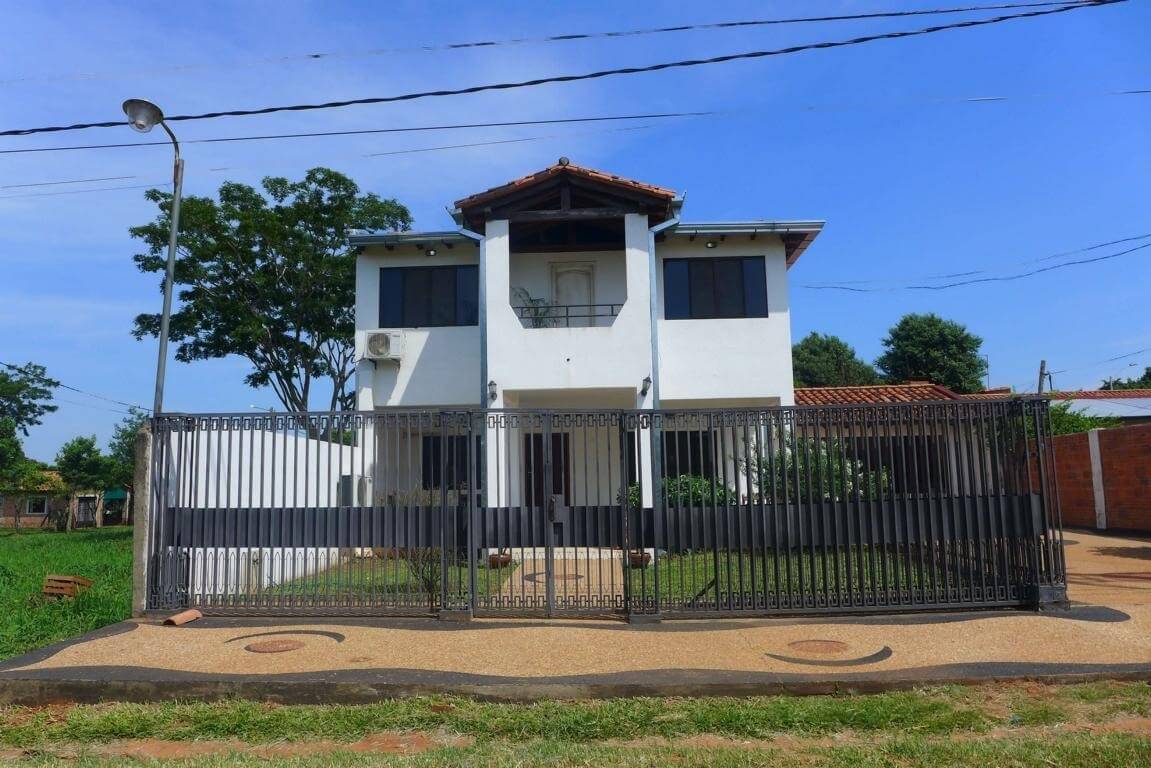 Paraguay Haus Kaufen Aregua