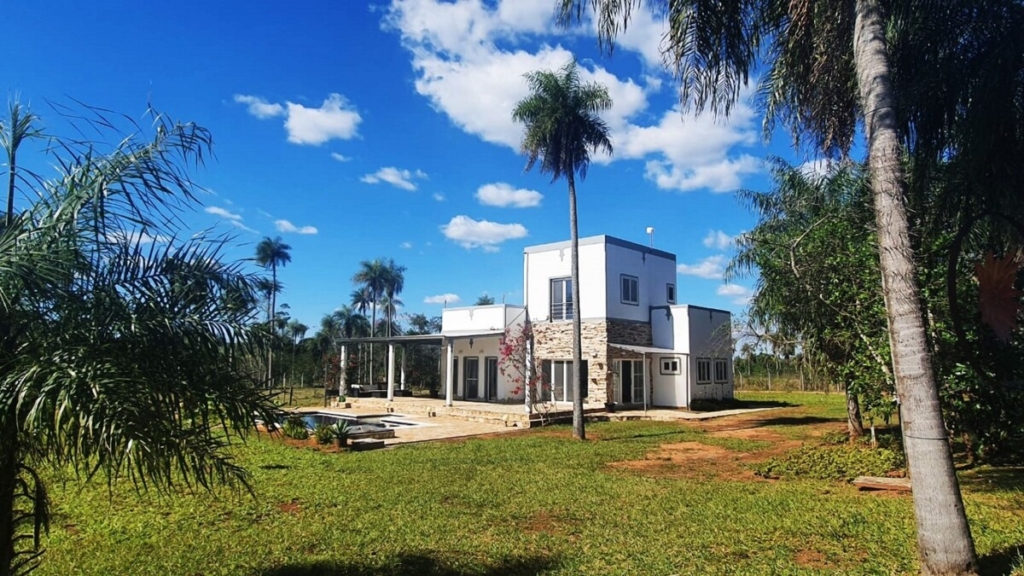 great house pool roof terrace piribebuy buy an acre 45