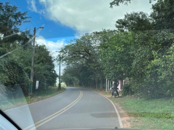 Exklusives Natur-Grundstück in Itauguá / Areguá – 2.9 Hektar, Valle Care (Nähe Ypacaraí-See)