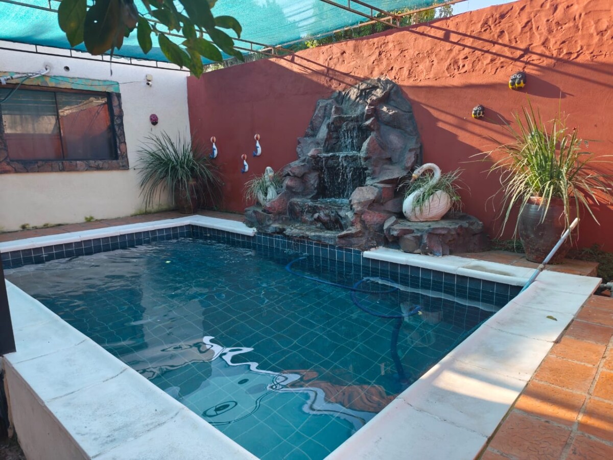 Haus Kaufen Aregua Paraguay Pool 20