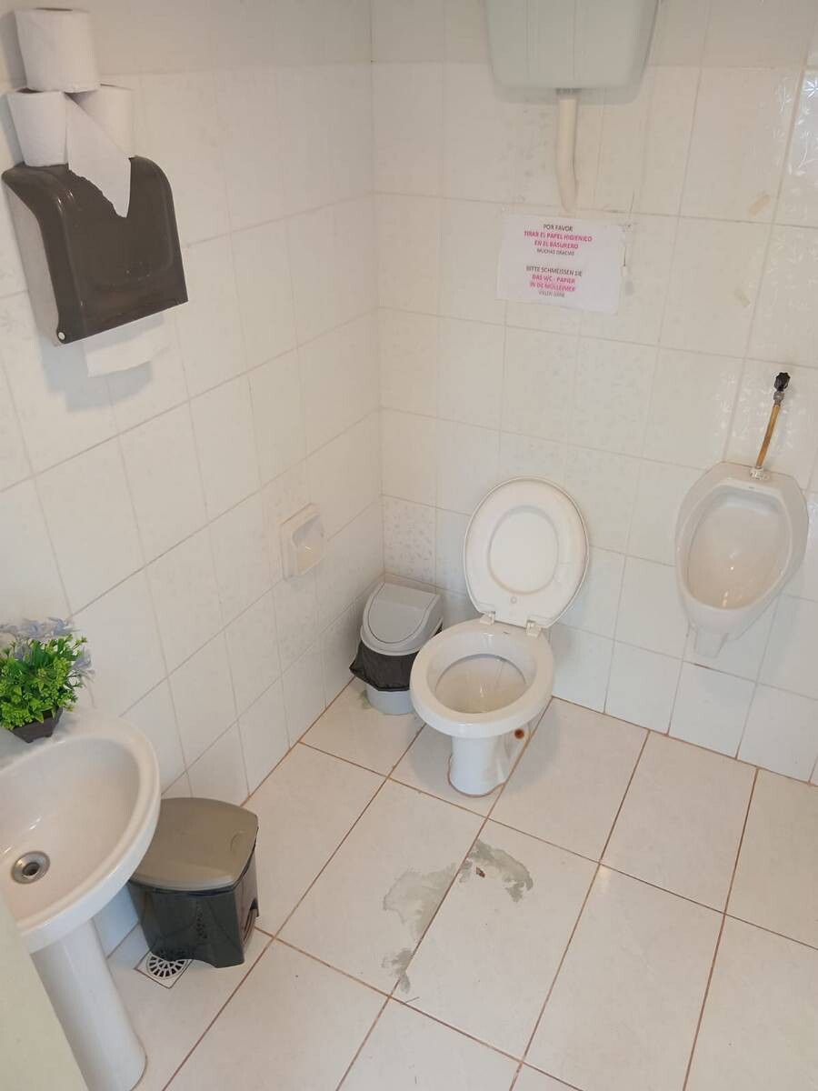 gewerbegrundstueck-kaufen-halle-wohnbereich-nueva-colombia (33) Gewerbe- & Lagerhalle mit Büro und Wohnbereich (Teil 1/2)