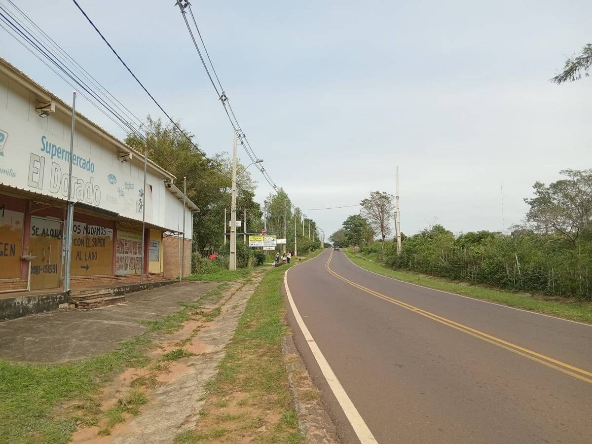 paraguay-gewerbe-kaufen-uebernehmen-supermarkt (6) Gut laufendes Restaurant & Marktkomplex bereit zur Übernahme (Teil 2/2)
