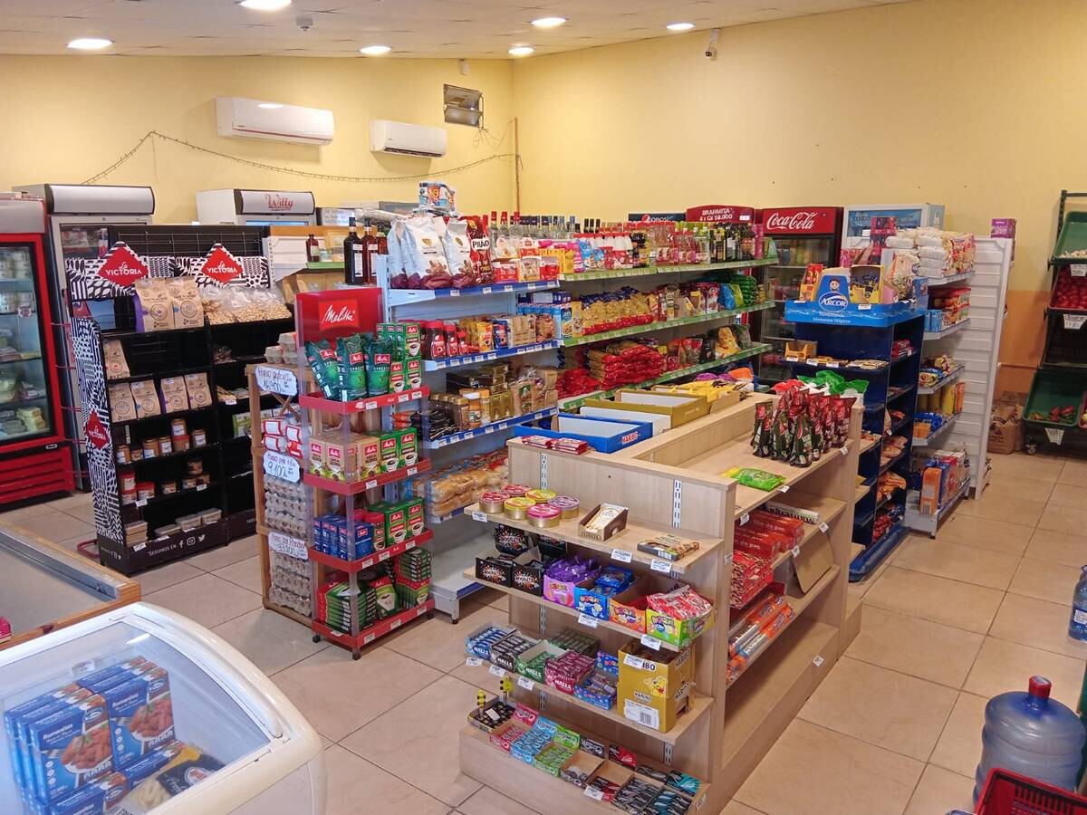 Supermercado en Paraguay, Nueva Colombia 2