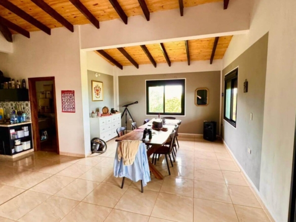Einzigartiges Prestige-Domizil über dem Rio Paraná, 9662qm Grundstück, 200qm Haus