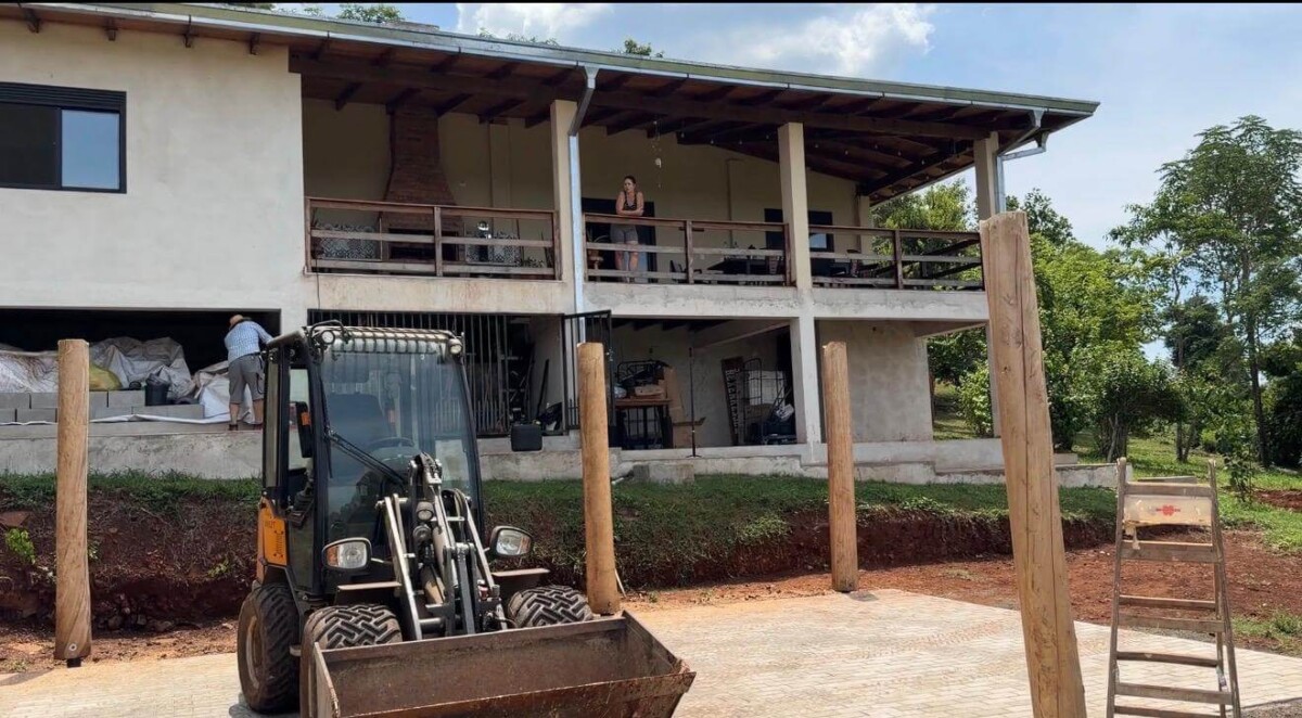 Einzigartiges Prestige-Domizil über dem Rio Paraná, 9662qm Grundstück, 200qm Haus